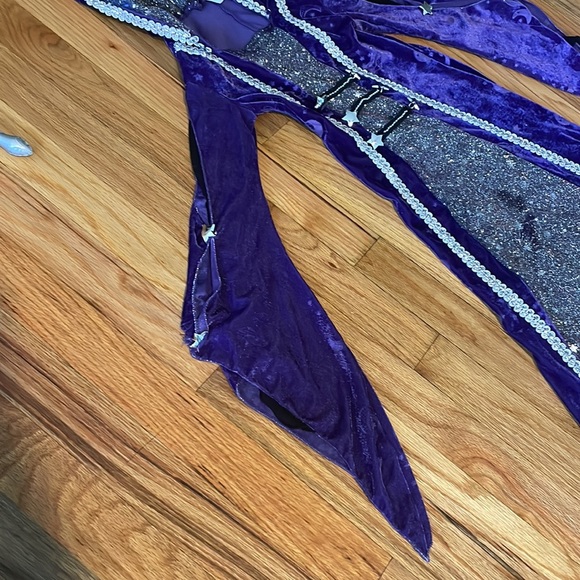 Halloween costume - Picture 4 of 16